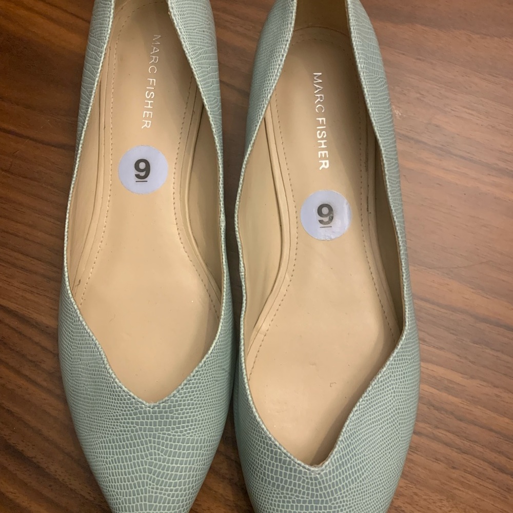 Marc Fisher Flats